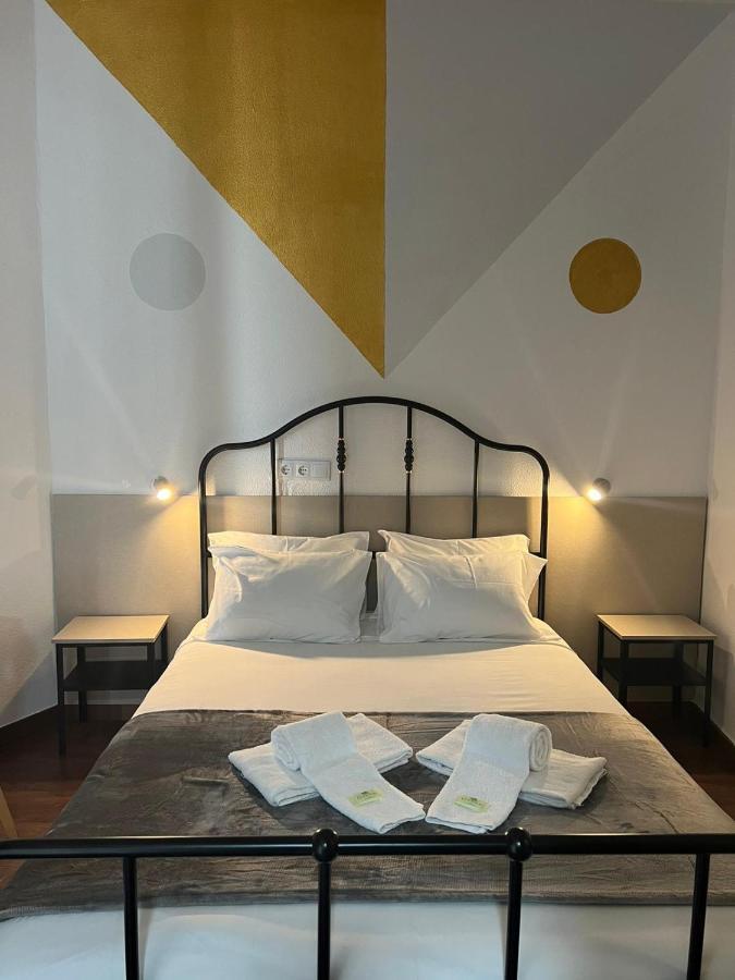 Pensao Nova Goa Hotel Lisbon Exterior photo